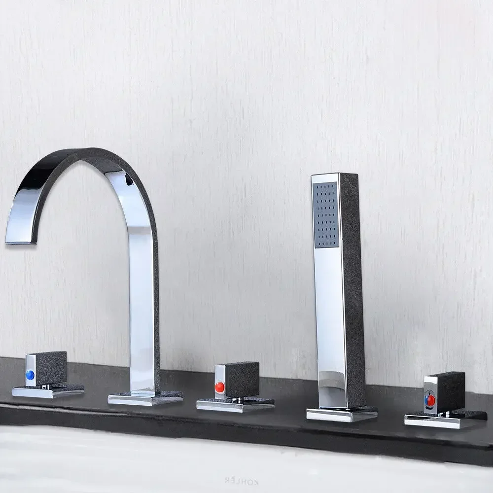 Mitigeur de bain 5 trous avec douchette à main et effet cascade – Image 3